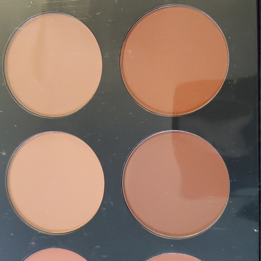 BH Cosmetics - Picture 5 of 6